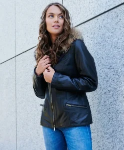 Donna D'Arienzo 627 - Parka in pelle nera con cappuccio in pelliccia effetto liscio