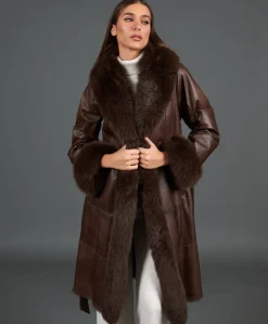 Donna D'Arienzo Ada - Cappotto in pelliccia di lapin nappato marrone con collo in volpe