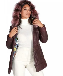 Donna D'Arienzo Chloe - Piumino in pelle naturale bordeaux con cappuccio bordato pelliccia