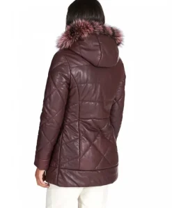Donna D'Arienzo Chloe - Piumino in pelle naturale bordeaux con cappuccio bordato pelliccia