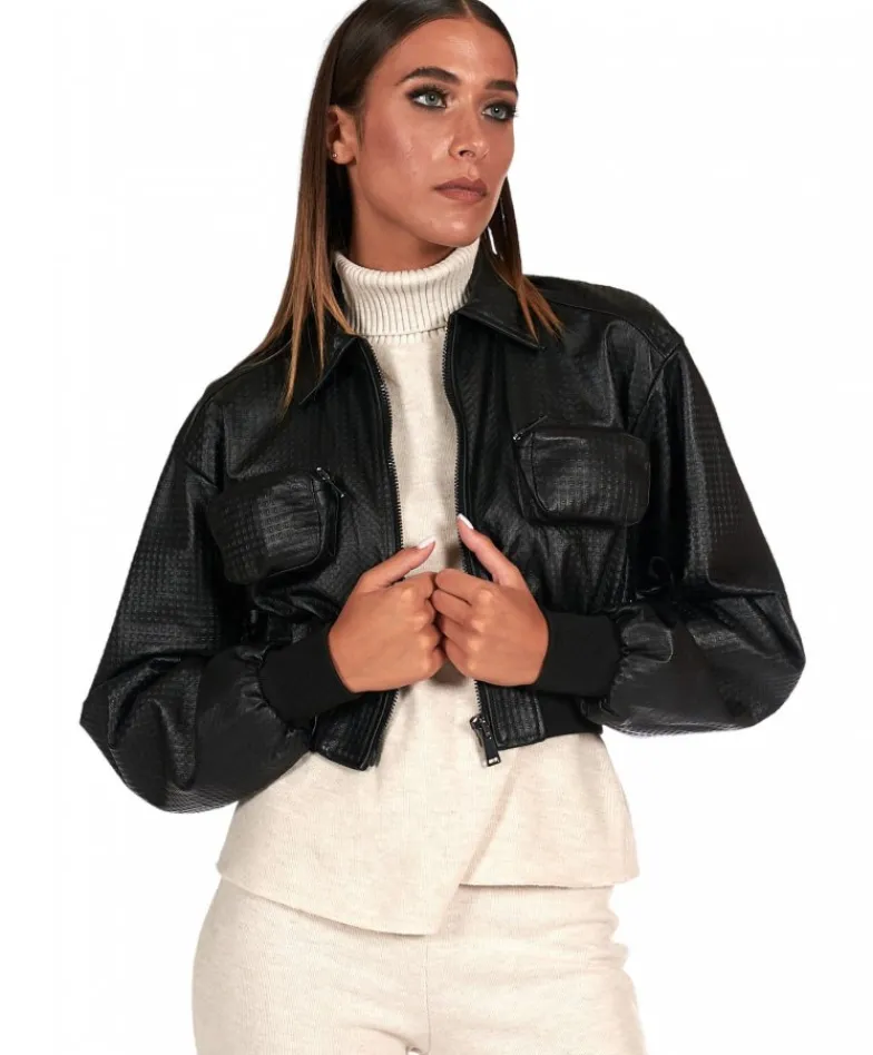 Donna D'Arienzo Delia - Bomber in pelle nera goffrata versione corta