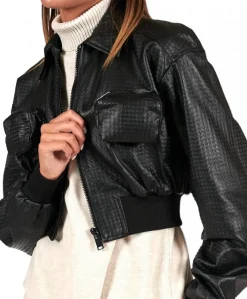Donna D'Arienzo Delia - Bomber in pelle nera goffrata versione corta