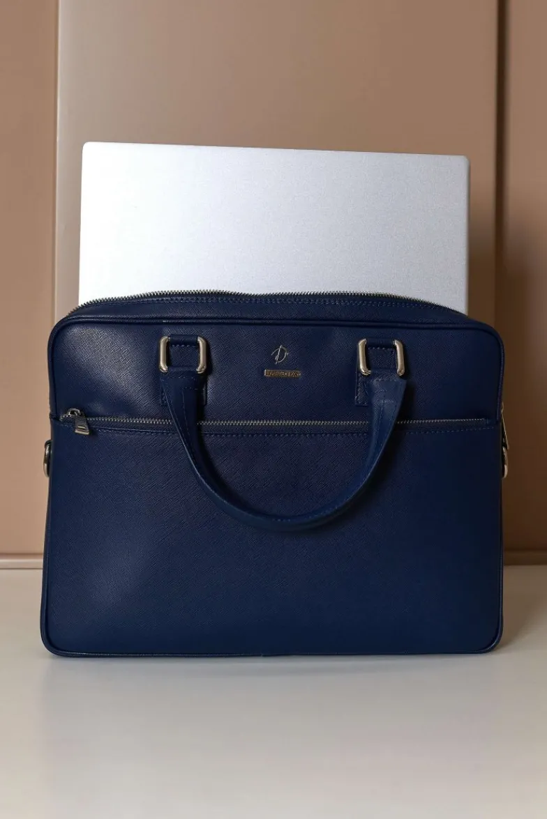 D'Arienzo Dylan - Borsa Ventiquattrore in pelle di vitello blu scuro saffiano tasca zip