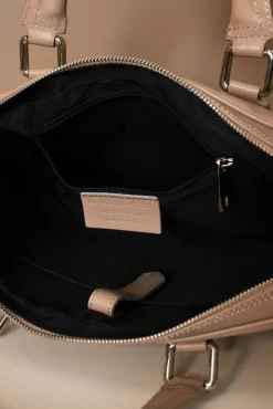 D'Arienzo Dylan - Borsa Ventiquattrore in pelle di vitello beige saffiano tasca zip