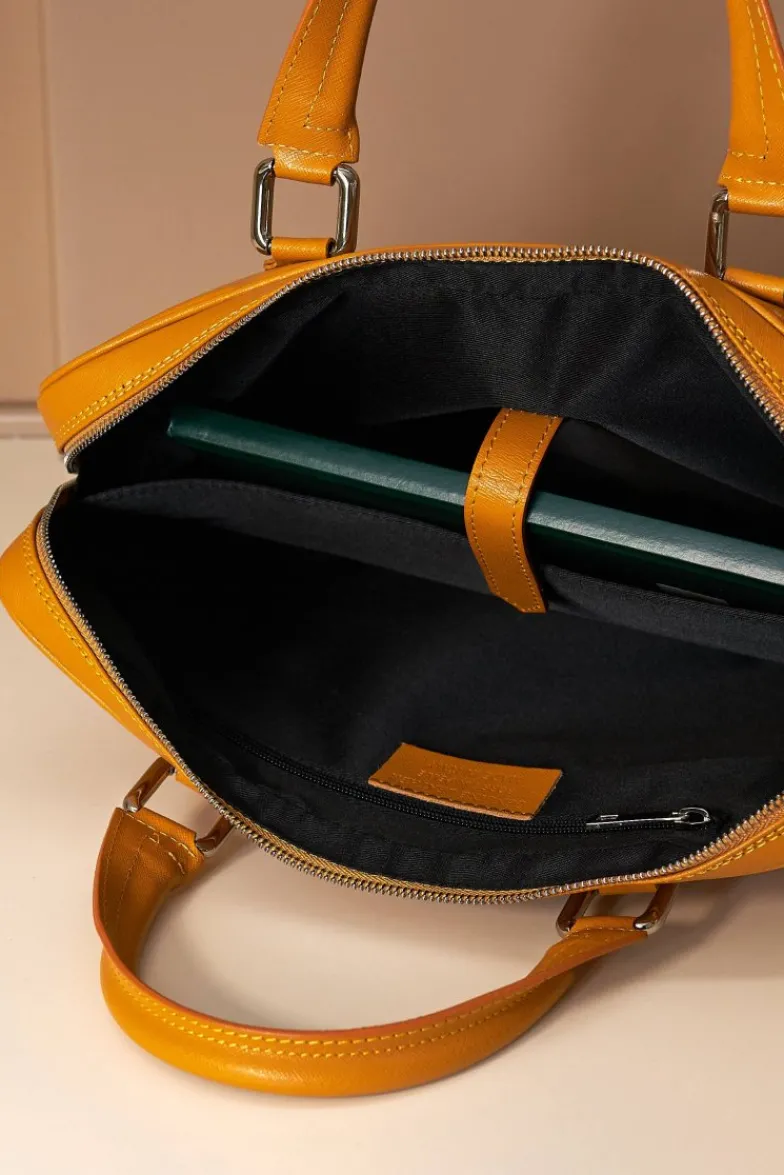 D'Arienzo Dylan - Borsa Ventiquattrore in pelle ocra di vitello saffiano tasca zip