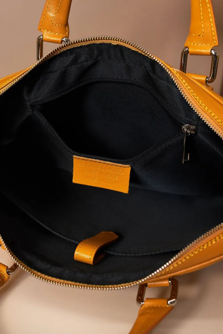 D'Arienzo Dylan - Borsa Ventiquattrore in pelle ocra di vitello saffiano tasca zip