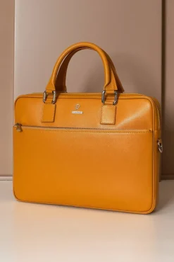 D'Arienzo Dylan - Borsa Ventiquattrore in pelle ocra di vitello saffiano tasca zip