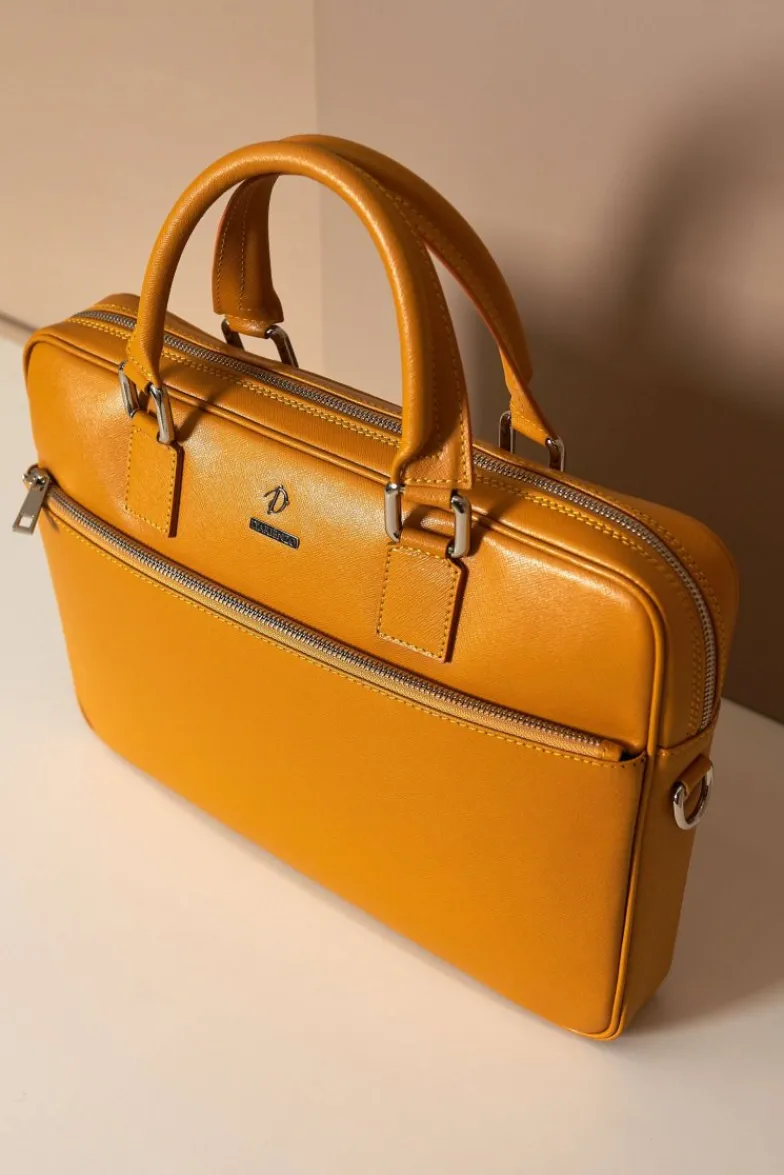 D'Arienzo Dylan - Borsa Ventiquattrore in pelle ocra di vitello saffiano tasca zip