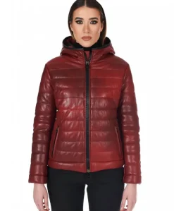 Donna D'Arienzo Elsa - Piumino in pelle rossa con cappuccio nappa effetto liscio