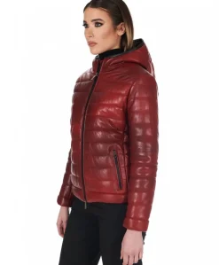 Donna D'Arienzo Elsa - Piumino in pelle rossa con cappuccio nappa effetto liscio
