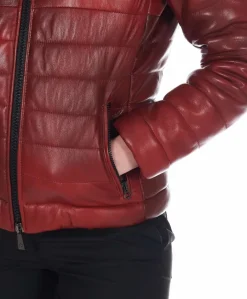Donna D'Arienzo Elsa - Piumino in pelle rossa con cappuccio nappa effetto liscio