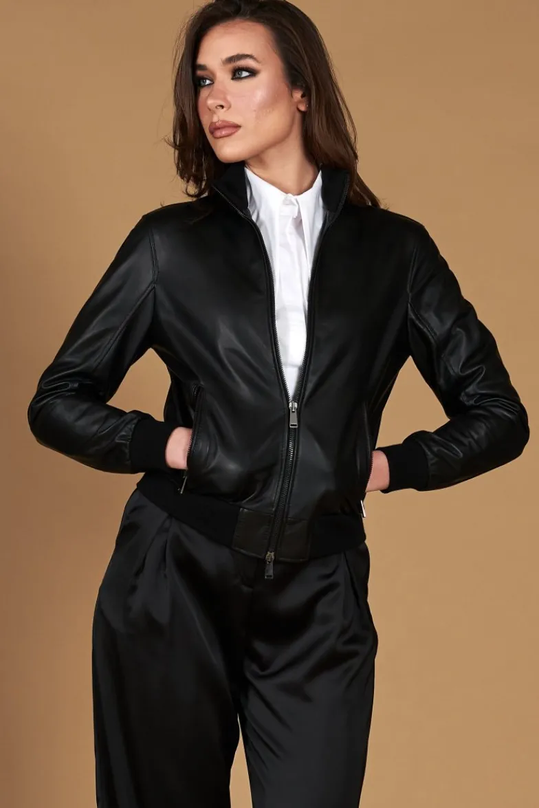 Donna D'Arienzo G155 - Bomber in pelle nera nappa effetto liscio