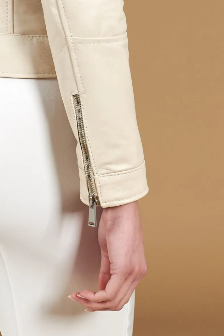 Donna D'Arienzo Linda - Giacca biker in pelle color crema effetto liscio due tasche