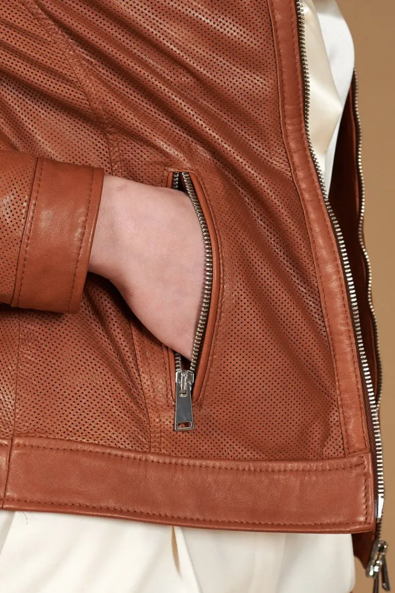 Donna D'Arienzo Linda - Giacca biker in pelle nappa traforata color cuoio effetto liscio