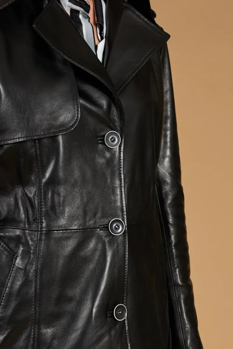 Donna D'Arienzo Martina - Cappotto in pelle nera con cintura effetto liscio
