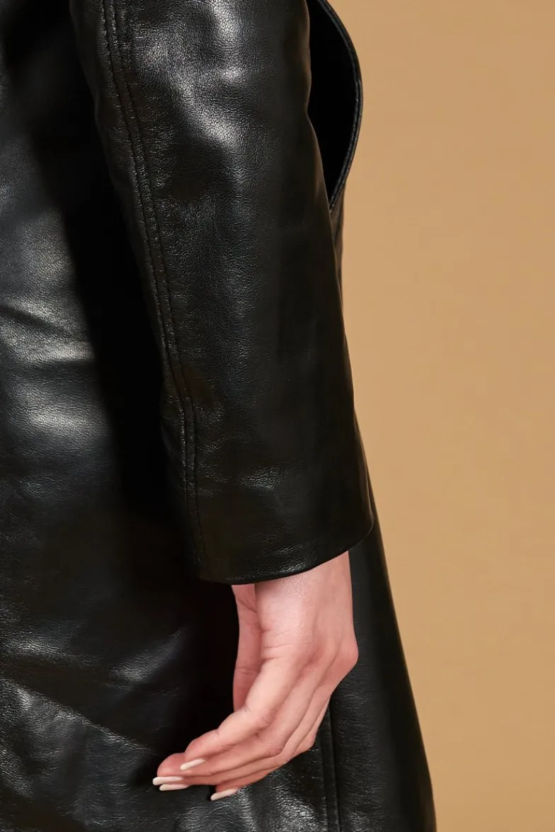 Donna D'Arienzo Martina - Cappotto in pelle nera con cintura effetto liscio