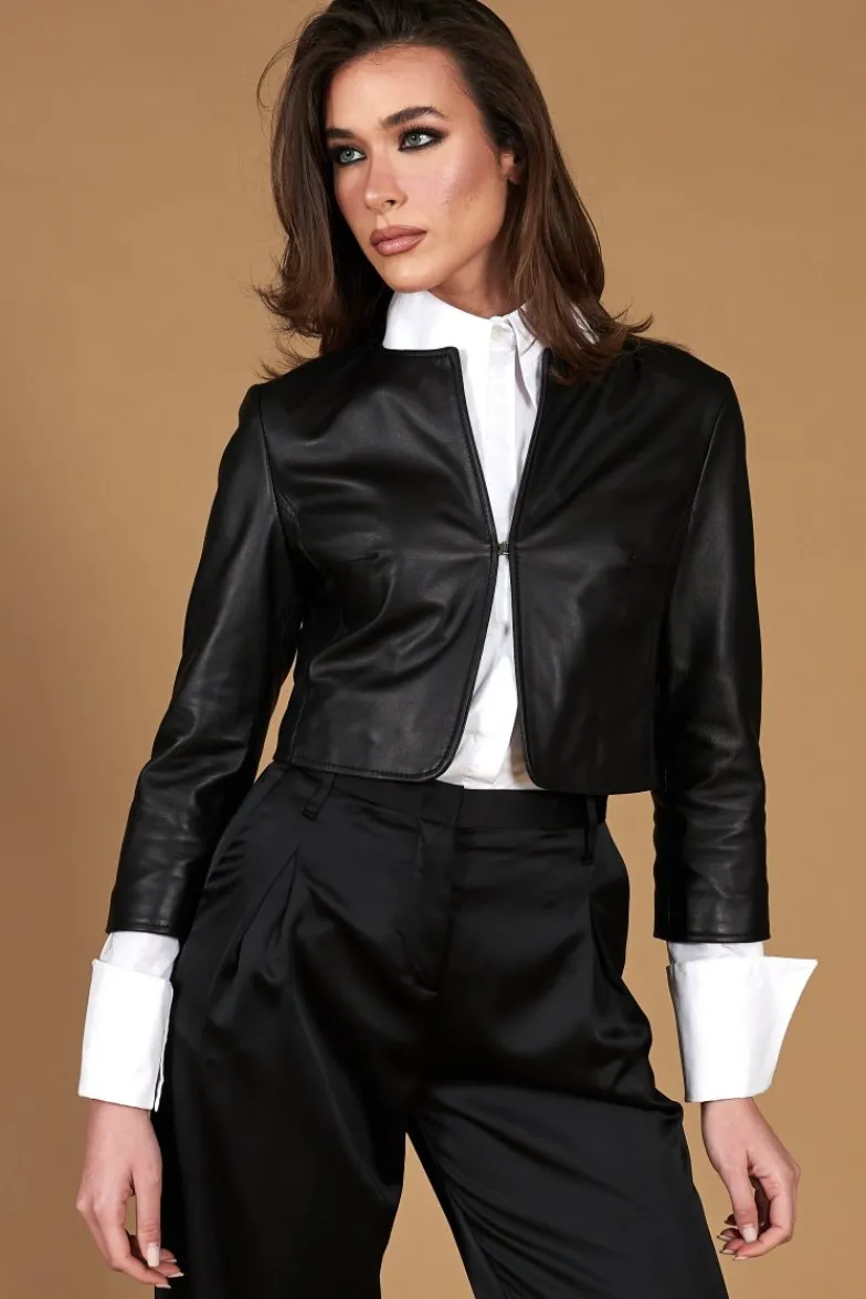 Donna D'Arienzo Miss - Giacca corta bolero in pelle nera girocollo nappa effetto liscio