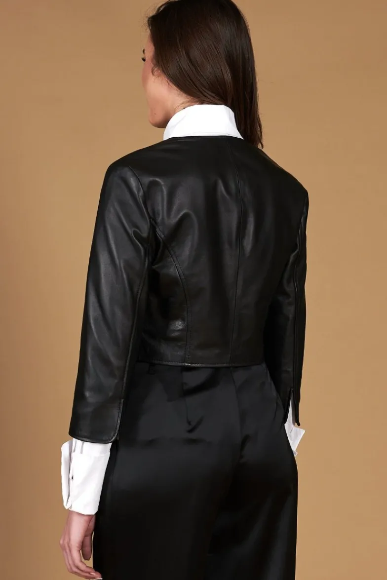 Donna D'Arienzo Miss - Giacca corta bolero in pelle nera girocollo nappa effetto liscio