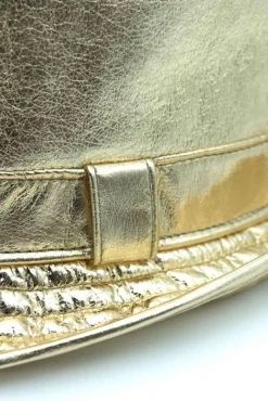 Donna D'Arienzo New York - Cappello da uomo in pelle oro laminata stile borsalino
