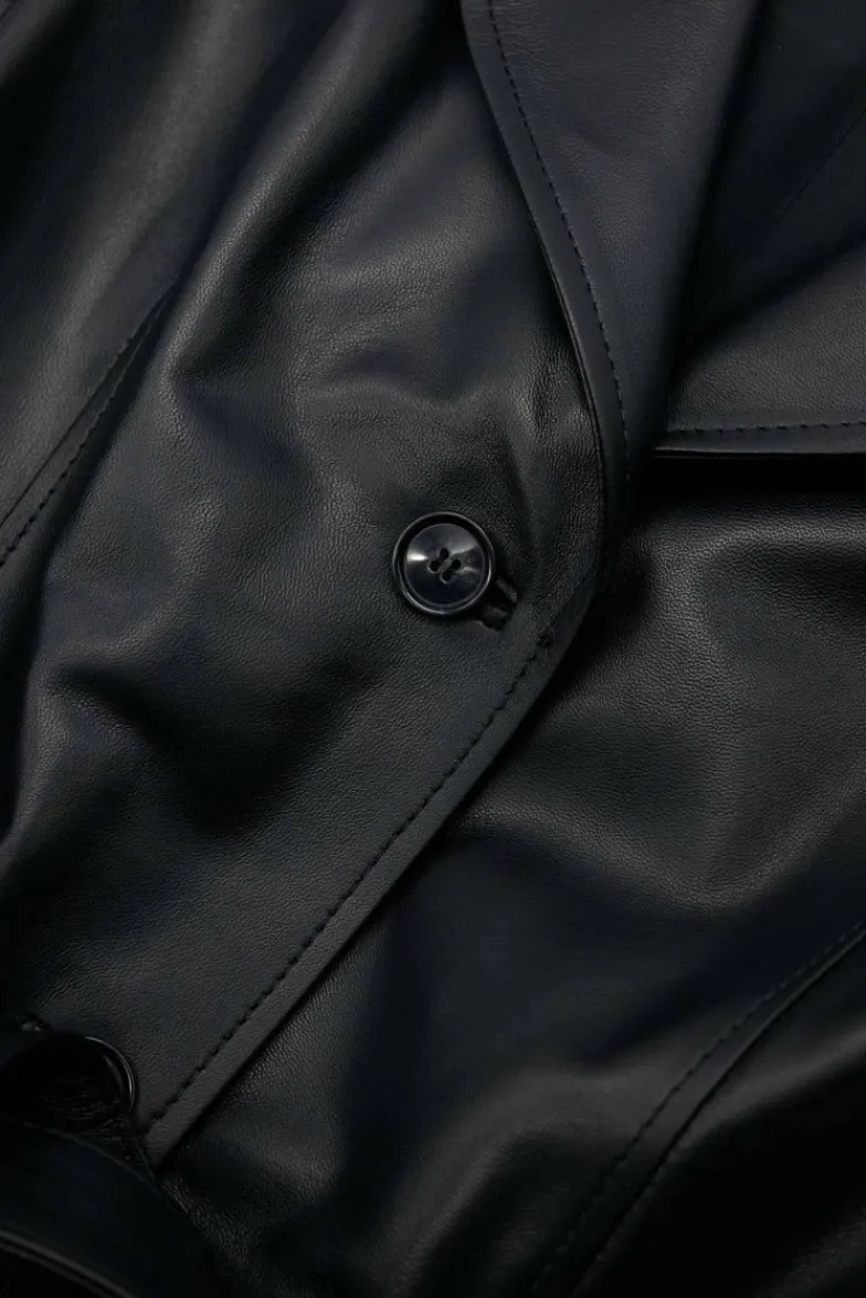 Donna D'Arienzo Stefany - Cappotto in pelle nera con cintura nappa effetto liscio