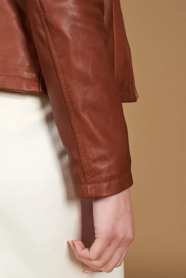 Donna D'Arienzo Vale - Giacca biker in pelle color cuoio effetto liscio collo coreana